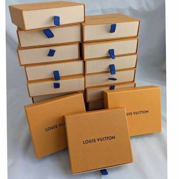 Authentic Louis Vuitton 1 Box for Wallet [ Price per Box]165-082625 - Picture 1 of 16